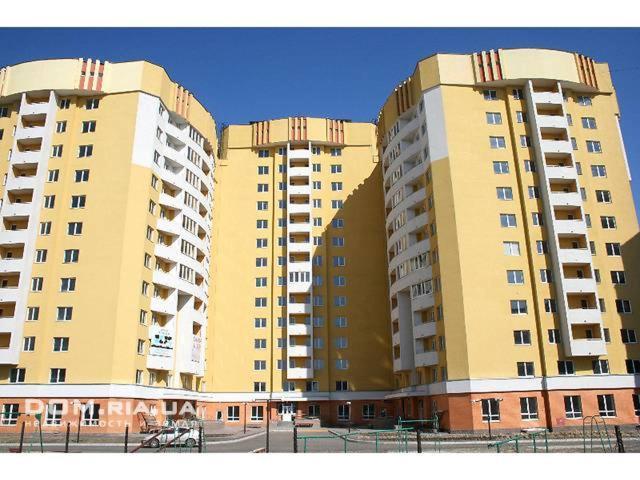Современная квартира в новом комплексе возле Днепра Черкаси Екстер'єр фото